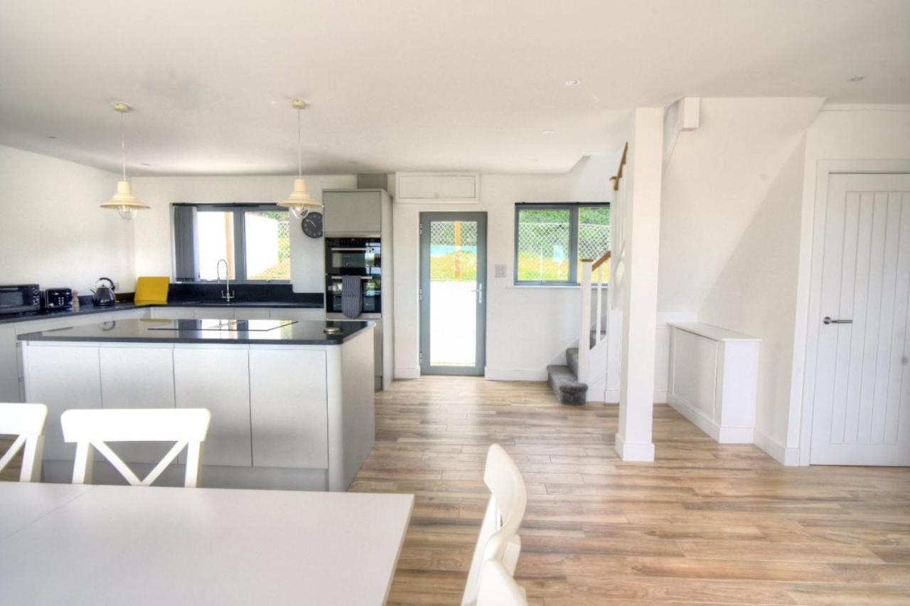Yarrow Villa Charmouth Exterior photo